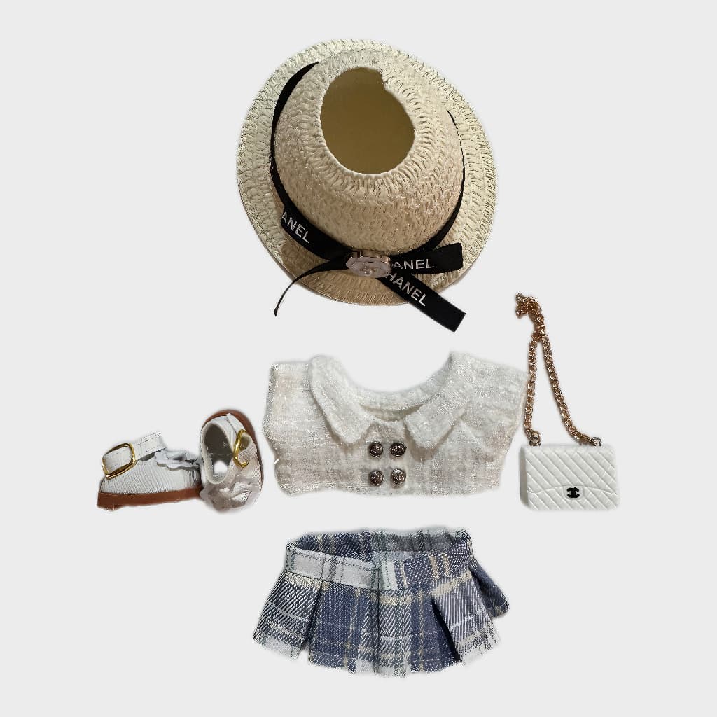 Labubu - Ropa Chanel Falda y Sombrero